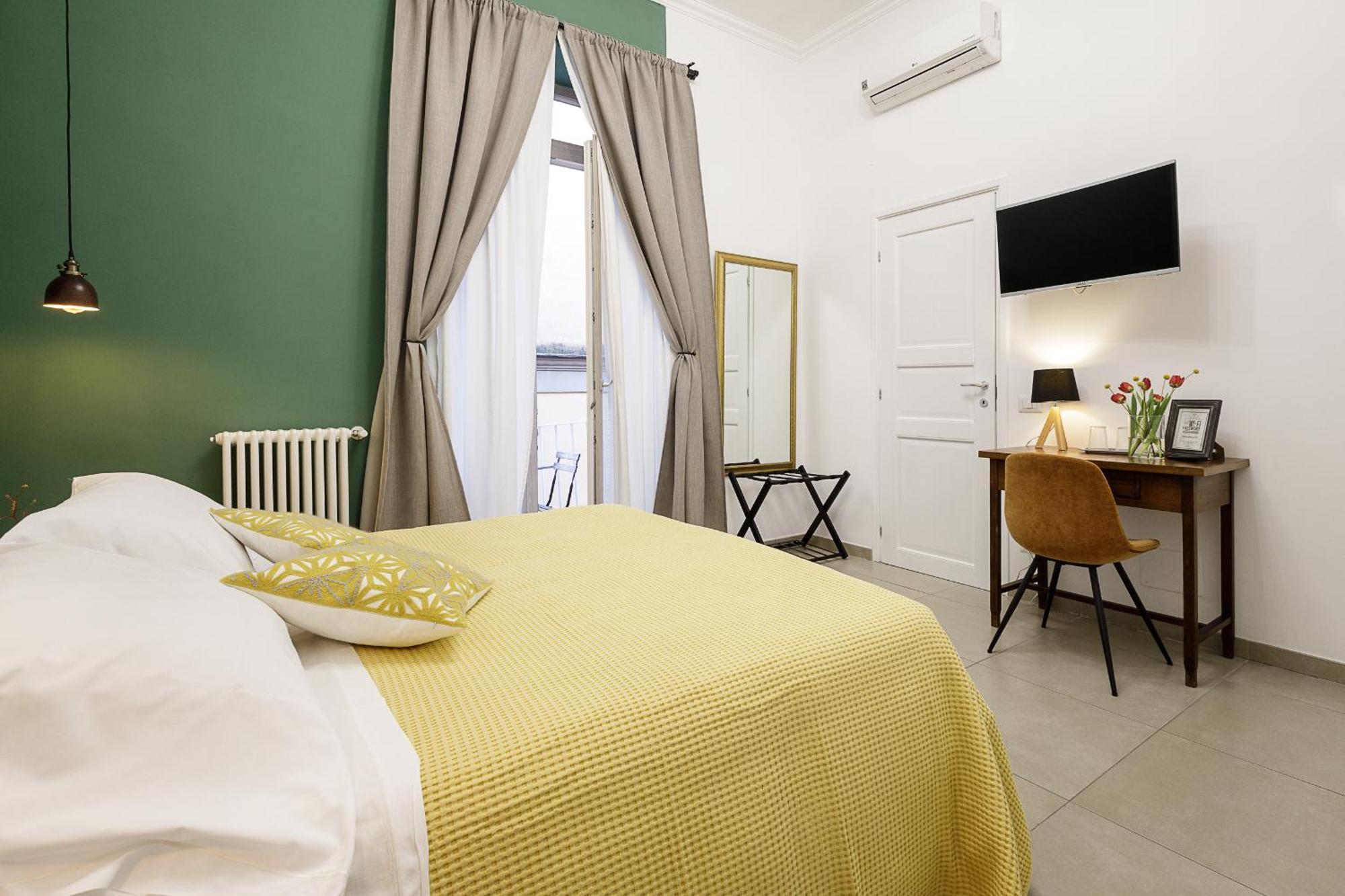 Crianza B&B Napoli Esterno foto