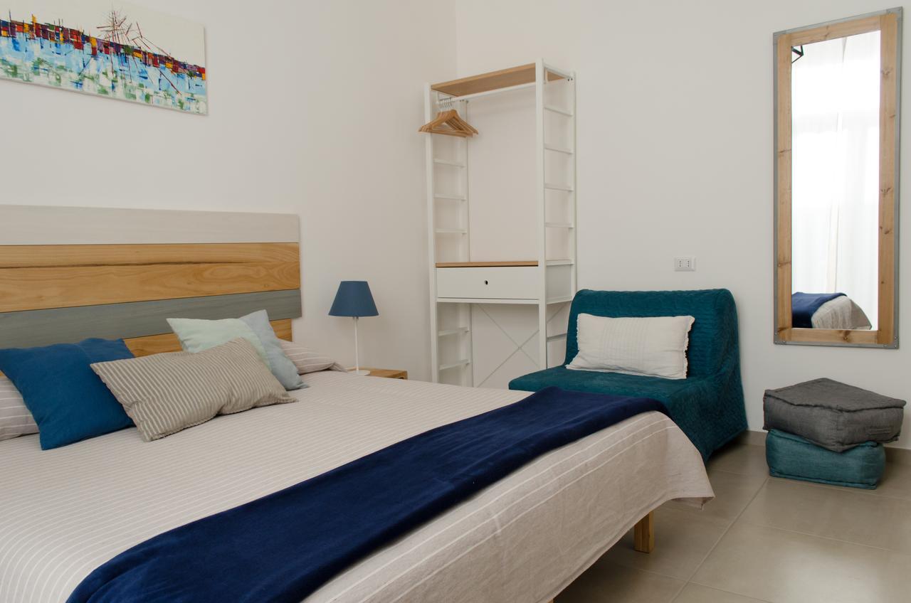 Crianza B&B Napoli Esterno foto