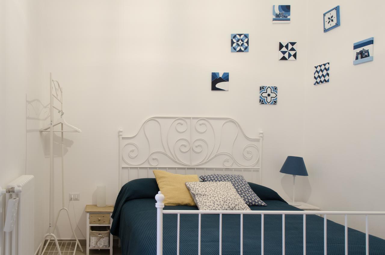 Crianza B&B Napoli Esterno foto